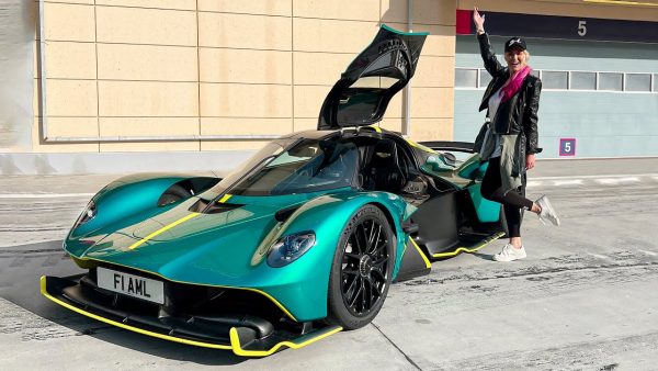 Aston Martin Valhalla: Formula 1: Ένα υβριδικό υπεραυτοκίνητο εμπνευσμένο από τη Formula 1 με πάνω από 1.000 ίππους.