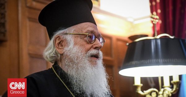 Ολοκληρώθηκε η χειρουργική επέμβαση του Αρχιεπισκόπου Αλβανίας – Αναμενόμενη ανακοίνωση, επιστρέφει στη ΜΕΘ