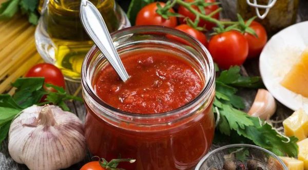 Σάλτσα ντοματοπελτέ σε 15 λεπτά