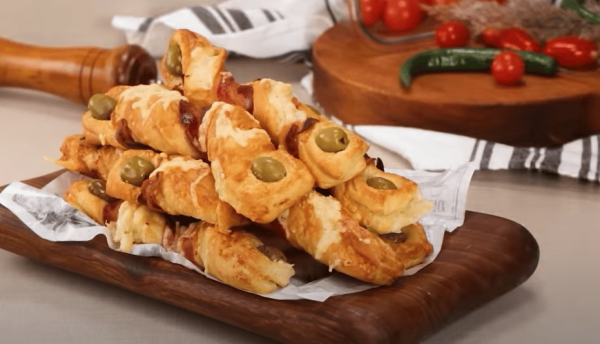 Bacon Propeller από Puff Pastry – Ένα κλασικό που δεν προσβάλλει ποτέ!