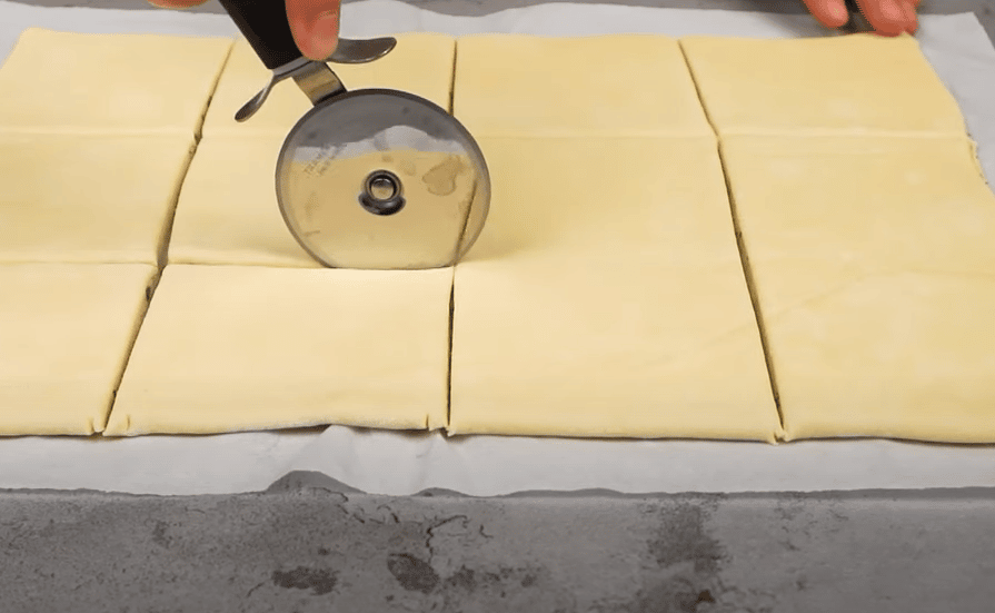 Εξαιρετική εκκίνηση του Puff Pastry: Προετοιμάστε αυτά τα υπέροχα αστέρια!